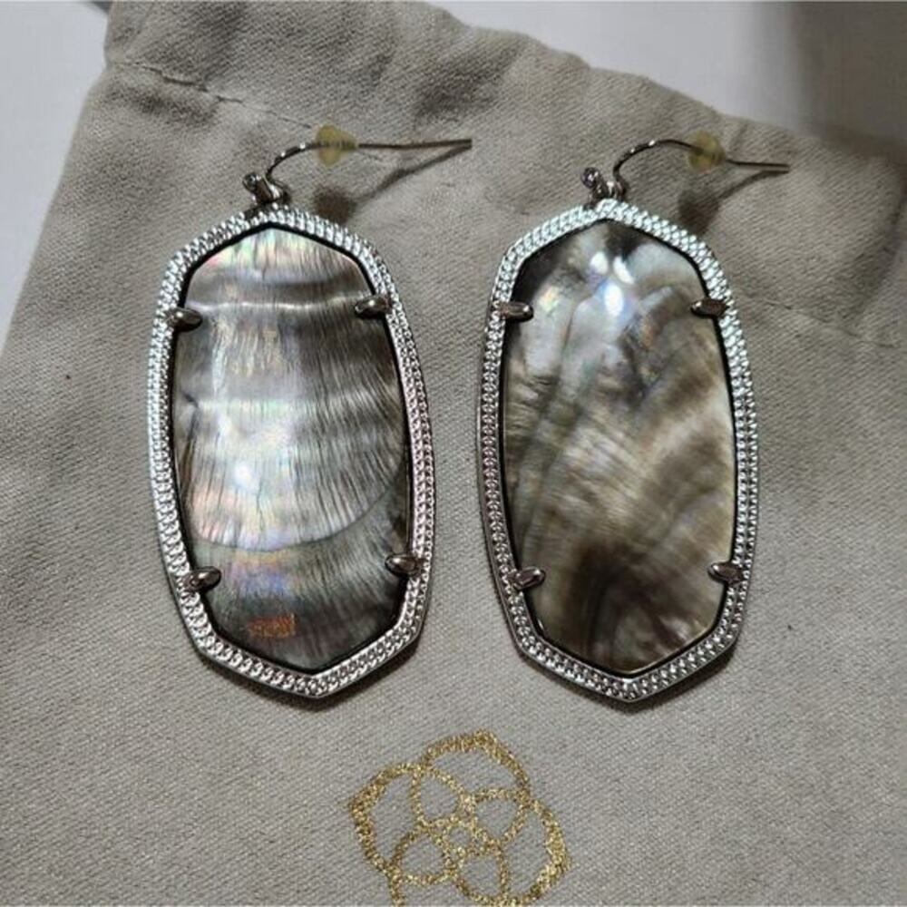 Kendra Scott Black MOP Mother of Pearl? and Silver Rhodium Danielle Earrings - Picture 6 of 7